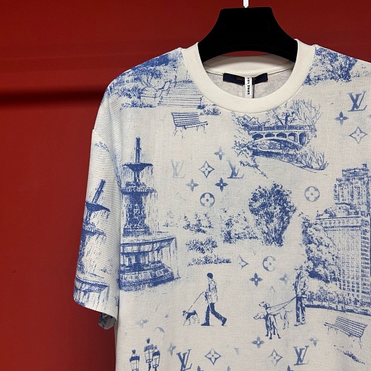 Белая футболка Louis Vuitton Monogram City Walk print   