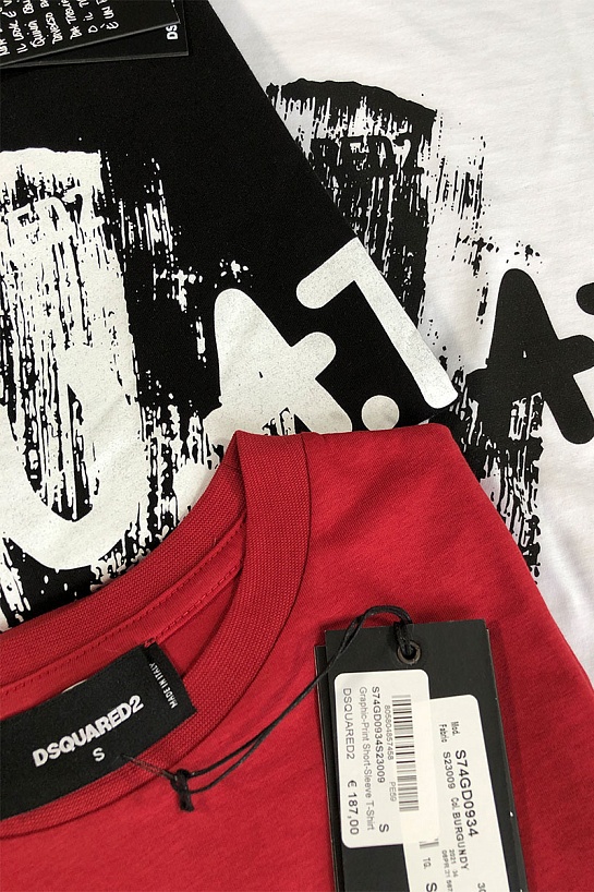 Красная оверсайз футболка Dsquared2 Squat