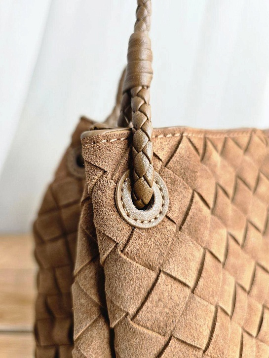 Замшевая сумка Bottega Veneta 35x24 см - Brown