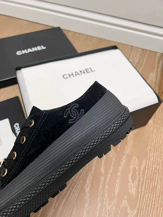 Женские замшевые кеды Chanel premium