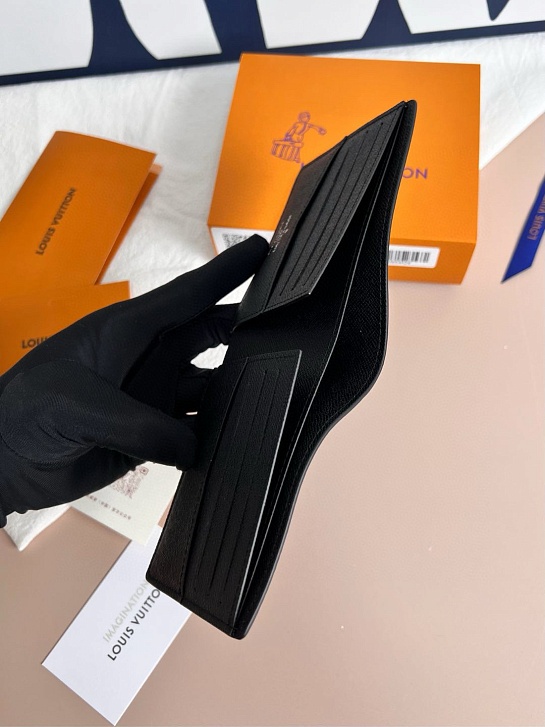 Кожаный кошелёк Louis Vuitton Slender Premium 11x8.5x1 см