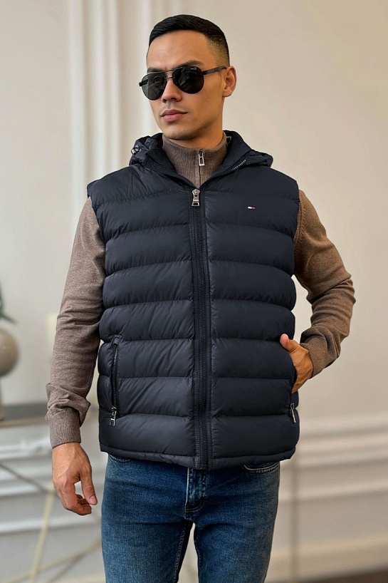 Тёмно-синий жилет Tommy Hilfiger embroidered-logo