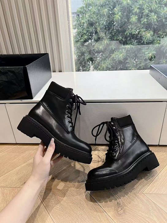 Женские чёрные ботинки Prada Premium
