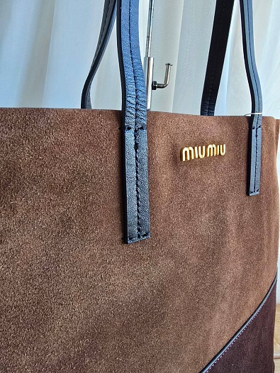 Замшевая сумка-шоппер MIU MIU 34x33 см   