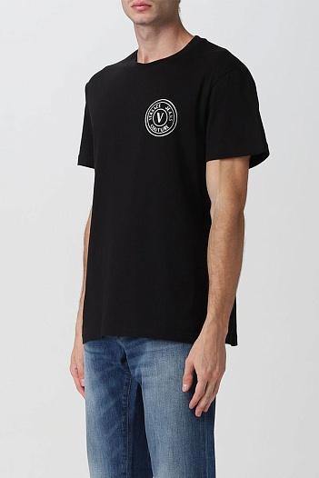 Мужская чёрная футболка Versace Jeans Couture V-emblem   