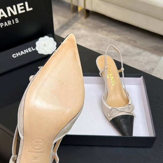 Женские кожаные туфли на каблуке Chanel premium