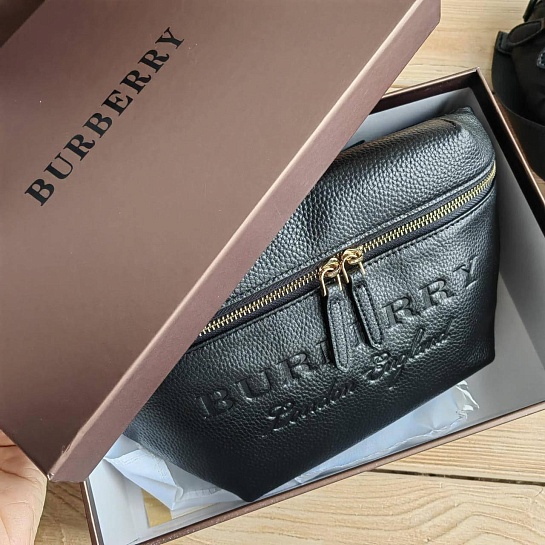 Кожаная сумка на пояс Burberry 30х17 см