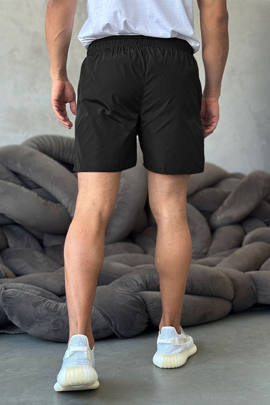 Чёрные шорты Balenciaga Political Campaign logo