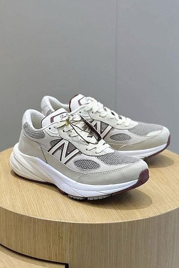 Женские кроссовки New Balance x Loro Piana 990v6 premium   