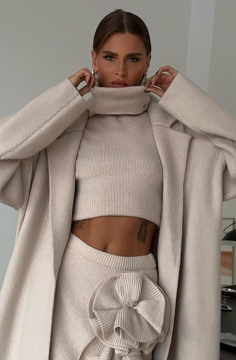 Женский костюм тройка Max Mara бежевого цвета   