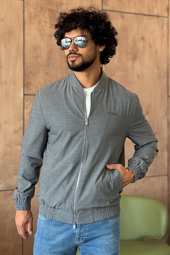 Мужской бомбер Zegna серого цвета