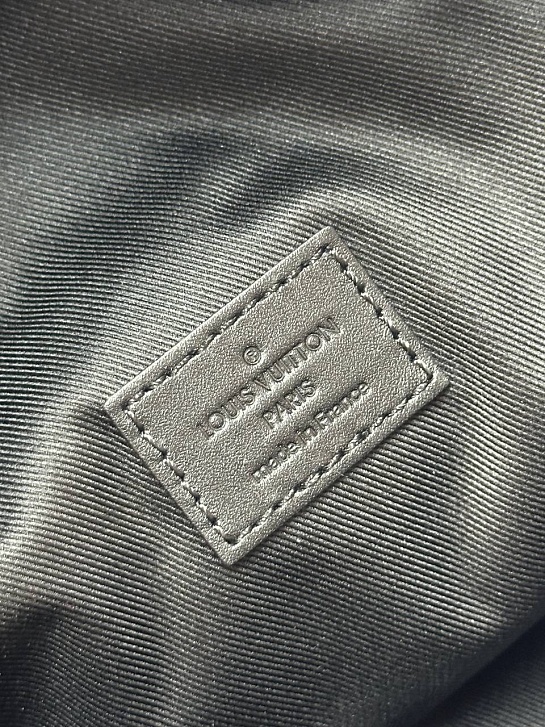 Поясная сумка Louis Vuitton Discovery PM Premium 44x15x9 см