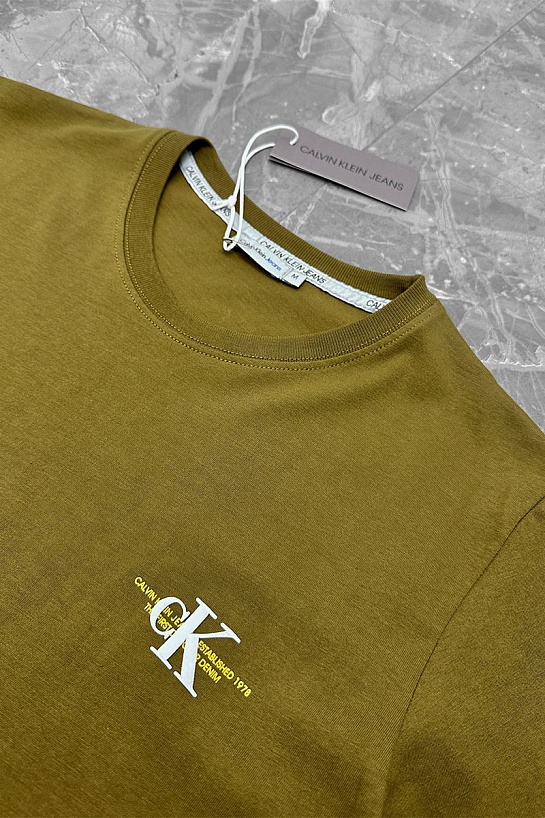 Мужская зелёная футболка Calvin Klein Urban Graphic