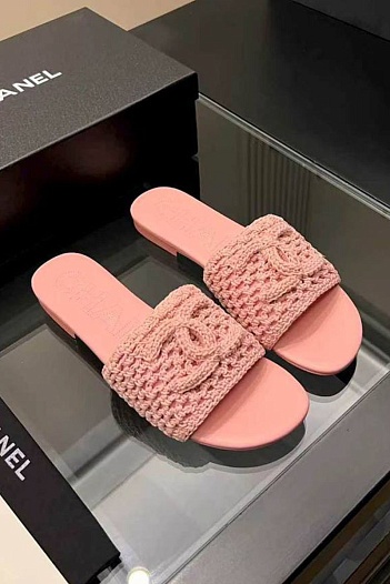 Женские кожаные шлёпанцы Chanel premium   