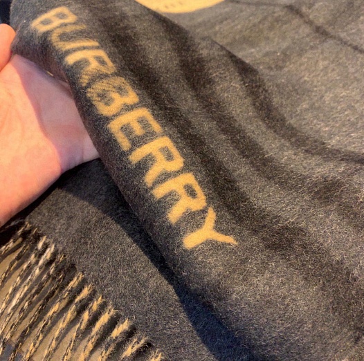 Кашемировый шарф Burberry 168x30 см   