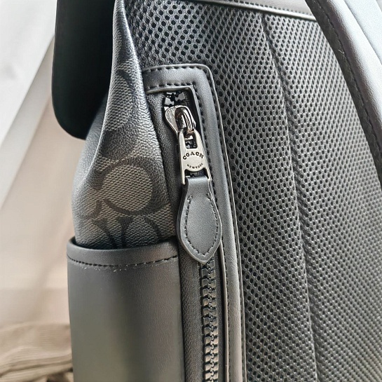 Кожаный рюкзак Disney X Coach Track With Patches 41x28 см