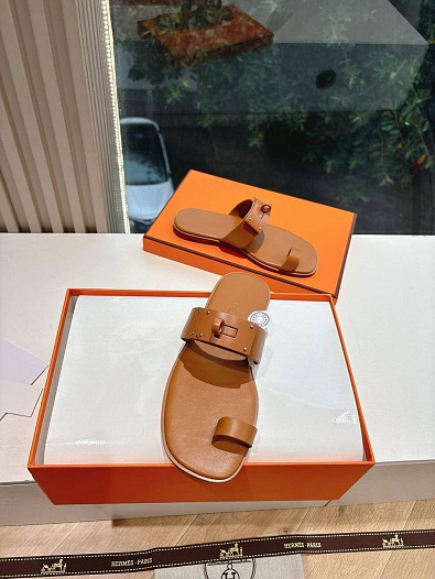 Женские кожаные шлёпанцы Hermes July Kelly premium   