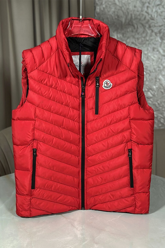 Мужской жилет красного цвета Moncler logo-patch