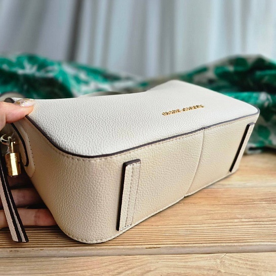 Женская кожаная сумка Marc Jacobs Drifter 25x17 см - White