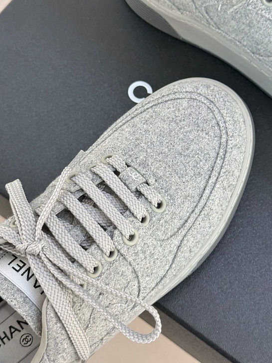Женские кроссовки Chanel Premium - White