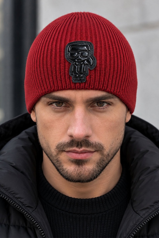 Мужская шапка красного цвета Karl Lagerfeld logo-patch