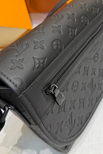 Кожаная сумка Louis Vuitton Courrier Messenger 37x27x12 см   