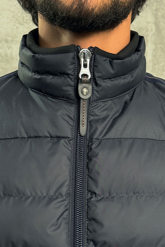 Мужской тёмно-синий жилет Parajumpers