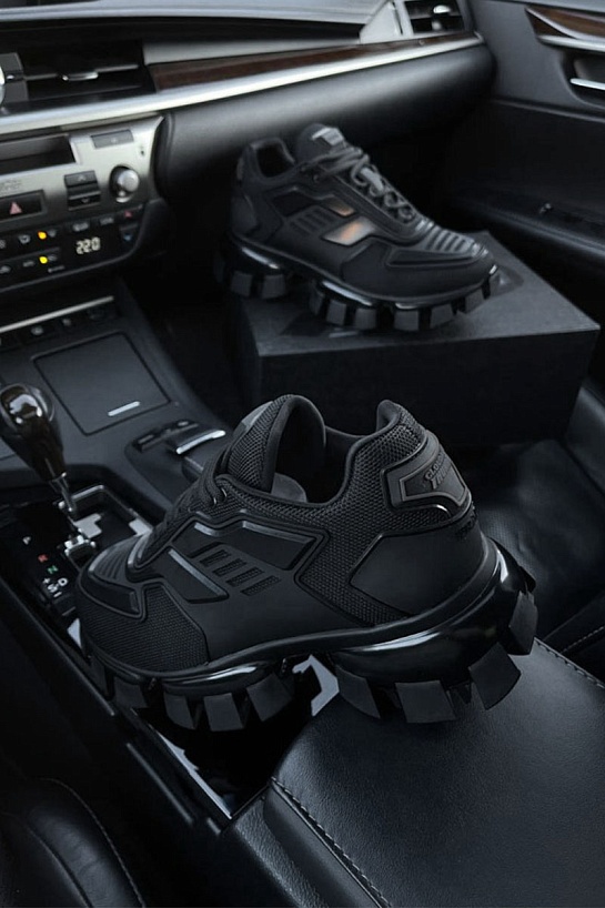 Чёрные кроссовки Prada Cloudbust Thunder