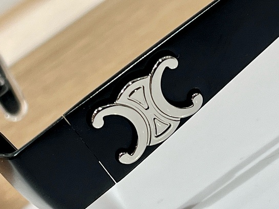 Солнцезащитные очки Celine Triomphe Metal с зеркальными линзами