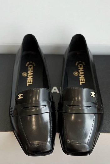 Женские кожаные лоферы Chanel premium   
