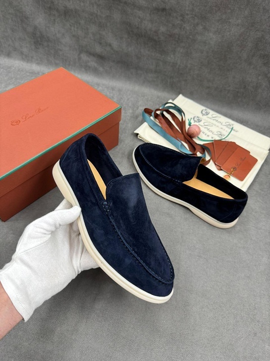 Мужские замшевые лоферы Loro Piana