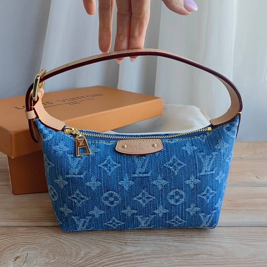 Женская сумка-хобо Louis Vuitton Hills Pochette 22x11 см