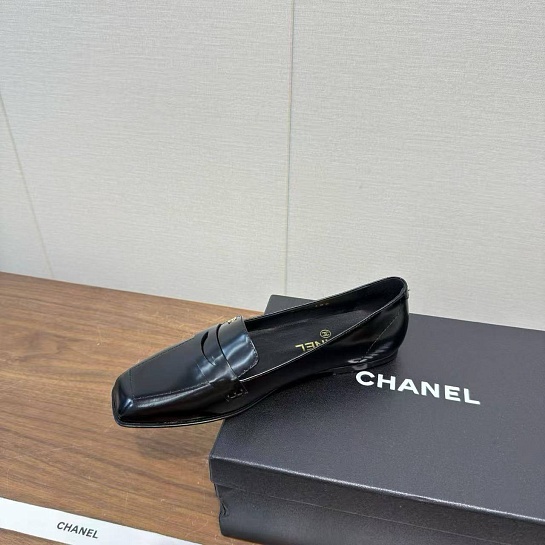 Женские кожаные лоферы Chanel premium
