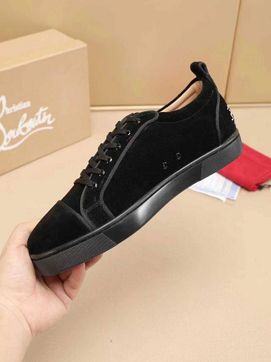 Замшевые кроссовки Christian Louboutin Louis Junior