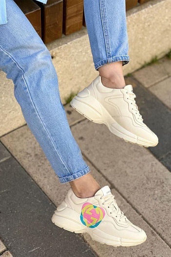 Женские кожаные кроссовки Gucci Rhyton Heart - Beige   