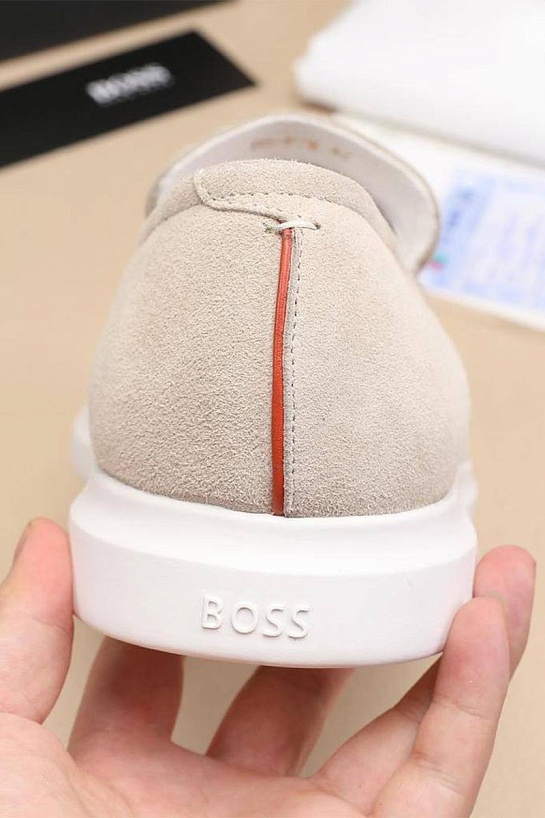 Замшевые лоферы с мехом Hugo Boss