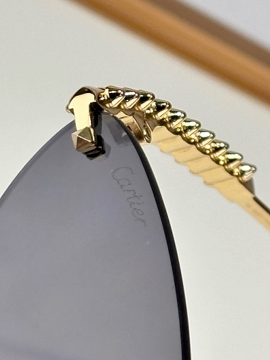 Солнцезащитные очки Cartier   