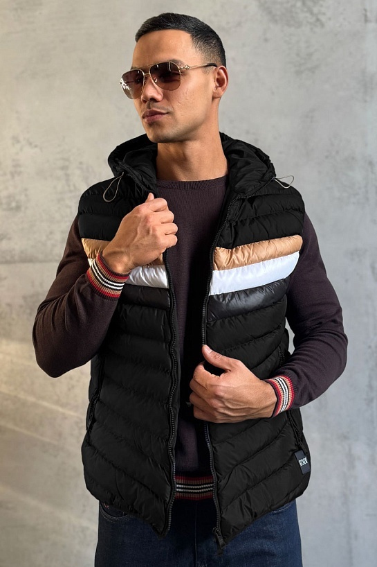 Жилет чёрного цвета Hugo Boss Coviltra