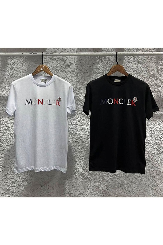 Мужская белая футболка Moncler colorful logo patch