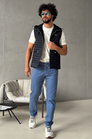 Мужской двусторонний жилет Prada тёмно-синего цвета   