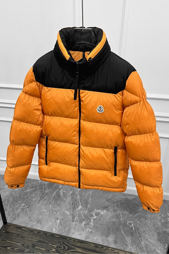 Утеплённая куртка Moncler Peuplier logo-patch - Orange / Black