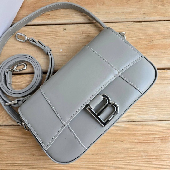 Кожаная сумка Balenciaga Hourglass 22x13 см