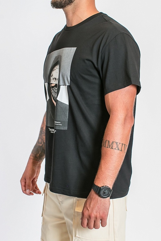 Чёрная оверсайз футболка Neil Barrett Marble Vigilante