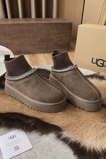 Женские ботинки UGG Classic Mini Cresent - Chocolate   