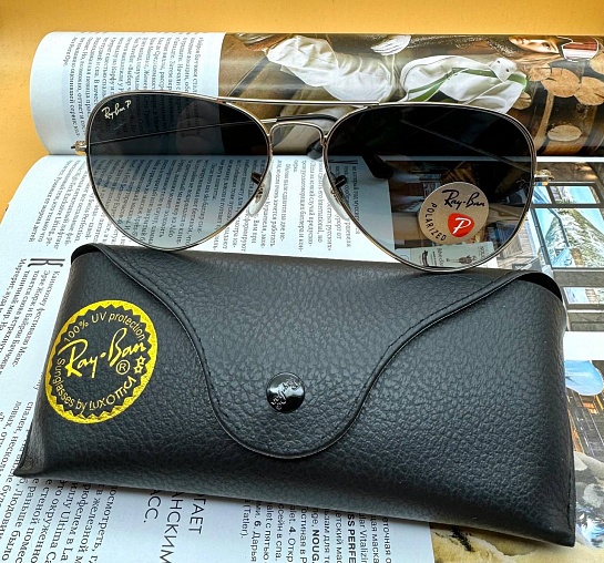 Солнцезащитные очки Ray-Ban Aviator Large Metal - Black / Silver