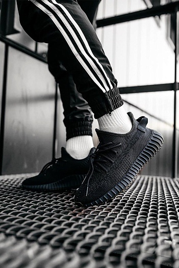 Кроссовки Adidas Yeezy Boost 350 V2 “Black Cinder”   