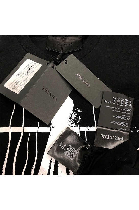 Чёрная мужская футболка Prada Octopus graphic-print