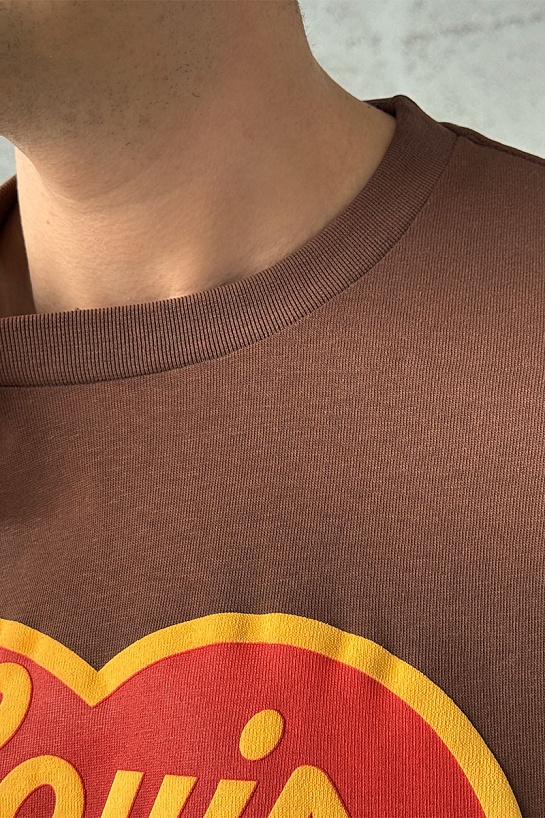 Коричневая оверсайз футболка Louis Vuitton Nigo Heart Logo