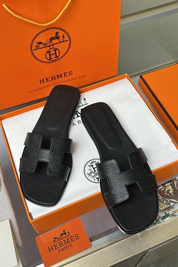 Женские кожаные шлёпанцы Hermes Premium - Black   