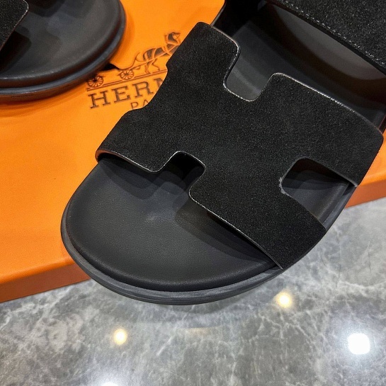 Замшевые шлёпанцы Hermes Chypre